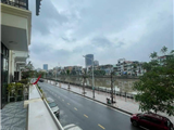 Bán lô đất mặt đường Thế Lữ, view sông, giá 150tr/m2